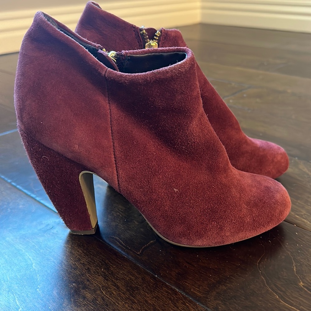 Steve Madden booties